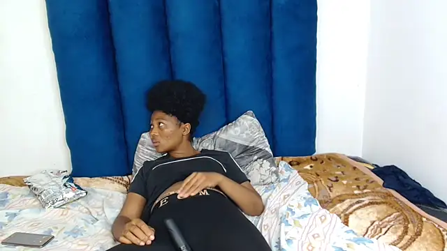 ForeverSexy  online show from February 26, 2026, 8:09 pm