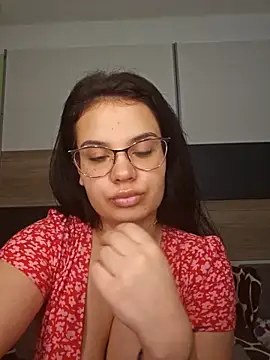 Karolina Velvet online show from February 4, 2026, 10:16 pm