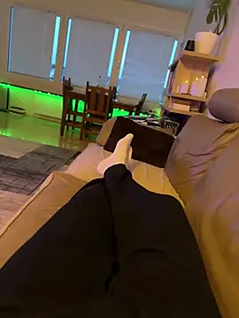 hungryMaya online show from February 13, 2026, 6:35 am