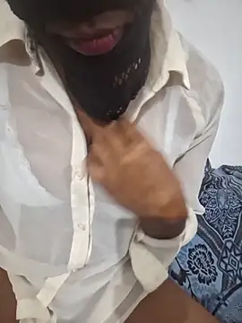 Sakeemaxxy online show from February 19, 2026, 7:11 pm