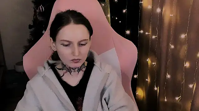 Onyxix online show from February 14, 2026, 6:08 pm