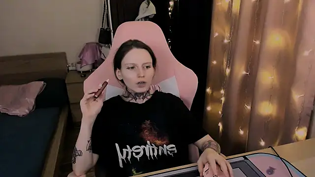 Onyxix online show from March 26, 2026, 7:45 pm