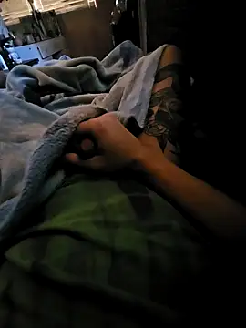 Snapshot of emplanet chatting on February 16, 2026, 1:54 pm emplanet online show from February 16, 2026, 1:54 pm