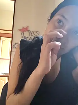 Snapshot of Julieta_Parker chatting on February 13, 2026, 3:12 pm Julieta Parker online show from February 13, 2026, 3:12 pm