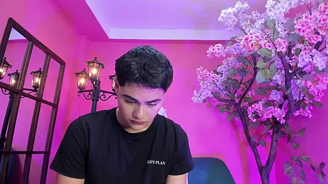 Snapshot of FemNoa chatting on February 5, 2026, 11:17 am FemNoa online show from February 5, 2026, 11:17 am