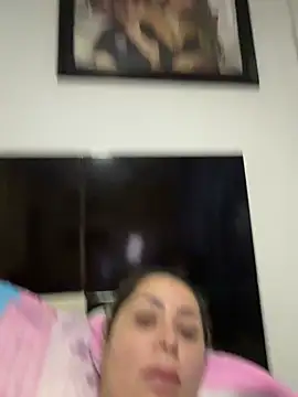 Snapshot of Angelicalove07 chatting on February 19, 2026, 11:51 am Angelicalove07 online show from February 19, 2026, 11:51 am