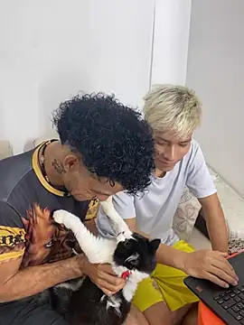 MaxyRyan online show from March 27, 2026, 12:17 pm