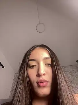 Snapshot of Mia_rivers__ chatting on February 11, 2026, 7:25 pm Mia rivers online show from February 11, 2026, 7:25 pm