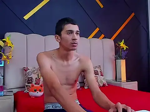 Snapshot of MiaANDrony chatting on February 12, 2026, 12:49 pm MiaANDrony online show from February 12, 2026, 12:49 pm