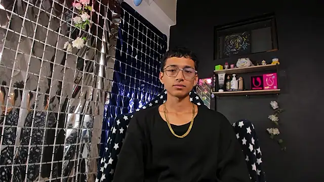 Snapshot of _Josh_Moon_ chatting on February 16, 2026, 6:39 pm Josh Moon online show from February 16, 2026, 6:39 pm