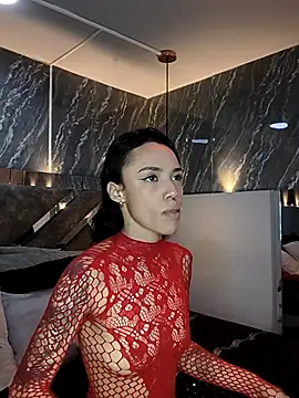 CharlotteKravizz online show from February 16, 2026, 5:44 pm