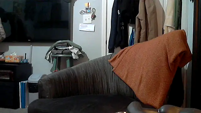 Snapshot of F_D_R_ chatting on February 20, 2026, 5:37 am F D R online show from February 20, 2026, 5:37 am