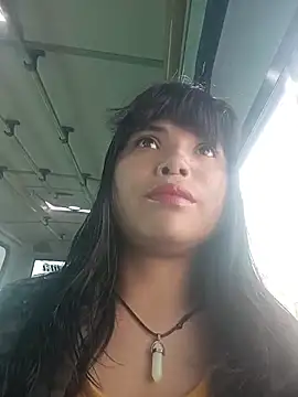 Maggyx online show from April 13, 2026, 1:15 pm