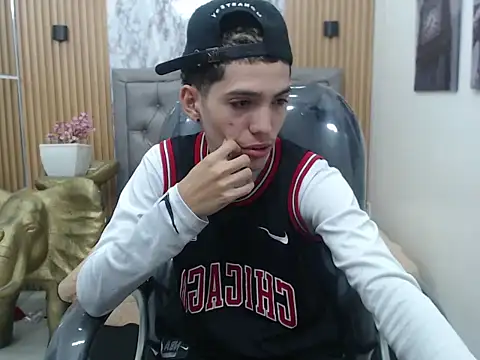 Asher costa online show from March 20, 2026, 11:39 pm