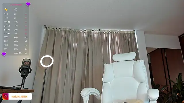 karinnixx online show from February 16, 2026, 2:37 pm