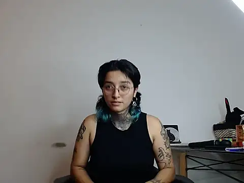 Ivyravens online show from February 6, 2026, 11:23 pm