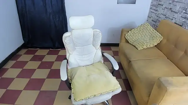 Andres sant  online show from March 29, 2026, 3:41 am