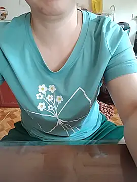 Snapshot of LiilyZi chatting on May 29, 2026, 3:12 am LiilyZi online show from May 29, 2026, 3:12 am