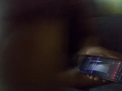 Snapshot of Sbusie44 chatting on February 14, 2026, 11:32 am Sbusie44 online show from February 14, 2026, 11:32 am