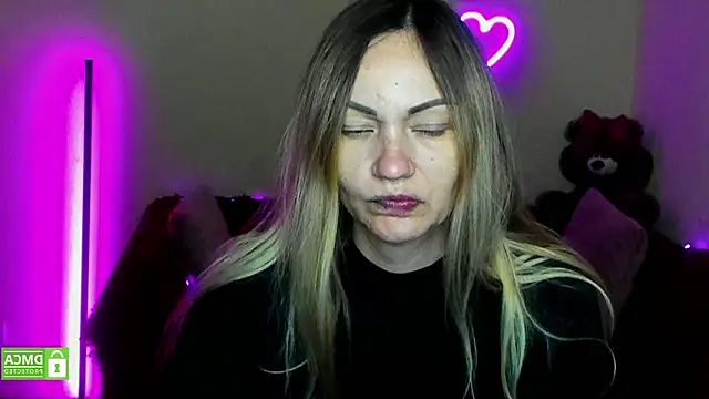 Snapshot of BlondMikey22 chatting on February 10, 2026, 12:26 pm BlondMikey22 online show from February 10, 2026, 12:26 pm