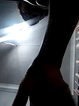 Snapshot of MissConniexxx chatting on February 27, 2026, 2:45 am MissConniexxx online show from February 27, 2026, 2:45 am