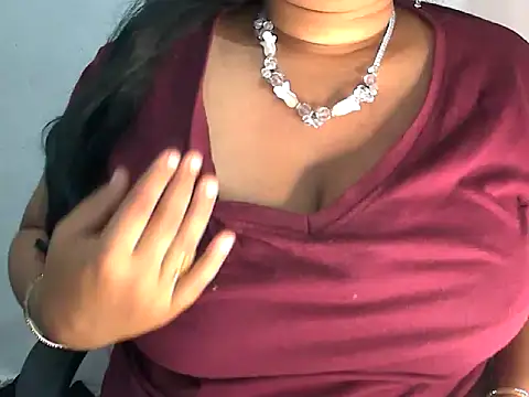 Saniya K2 online show from April 15, 2026, 7:58 pm