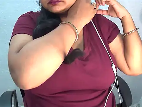 Snapshot of Saniya_K2 chatting on April 26, 2026, 6:49 pm Saniya K2 online show from April 26, 2026, 6:49 pm
