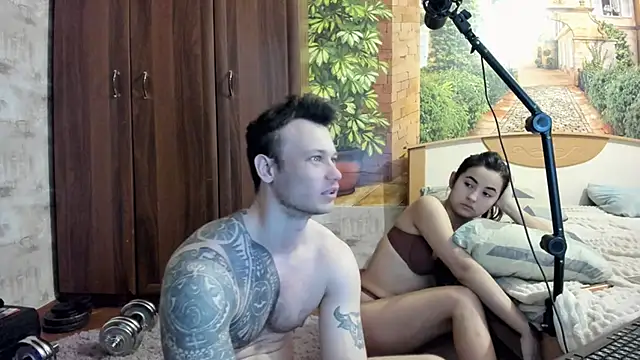 Snapshot of _littleangie_ chatting on February 5, 2026, 12:39 am littleangie online show from February 5, 2026, 12:39 am