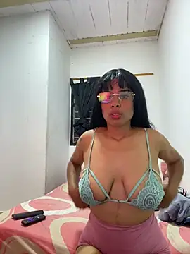 Snapshot of brytaniweed chatting on March 2, 2026, 6:03 am brytaniweed online show from March 2, 2026, 6:03 am