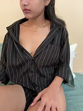 godessoflust online show from March 5, 2026, 9:06 am