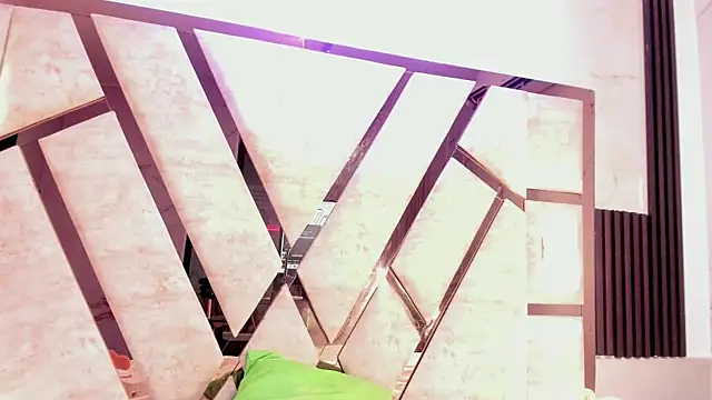 salem rosee online show from March 27, 2026, 8:26 am