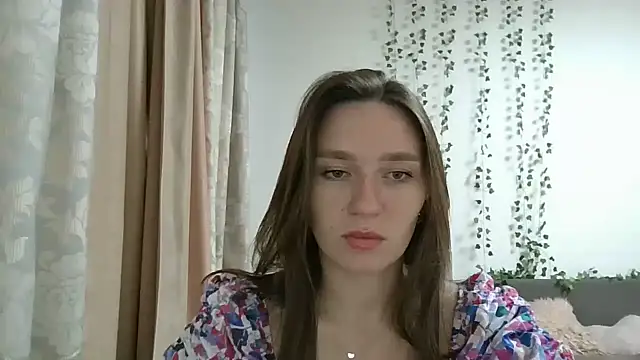 LilitTXX online show from July 7, 2026, 2:20 pm