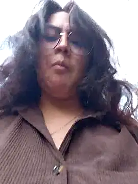 Snapshot of Mari-98 chatting on February 11, 2026, 7:14 pm Mari-98 online show from February 11, 2026, 7:14 pm