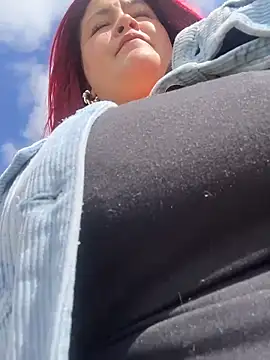 Lia-Moon77 online show from March 13, 2026, 7:52 pm