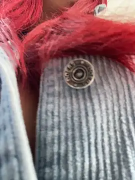 Snapshot of Lia-Moon77 chatting on February 10, 2026, 6:40 pm Lia-Moon77 online show from February 10, 2026, 6:40 pm