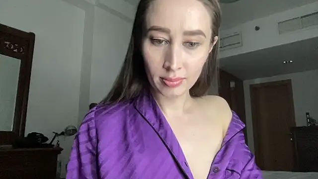 Snapshot of Inga2801 chatting on February 8, 2026, 5:43 pm Inga2801 online show from February 8, 2026, 5:43 pm