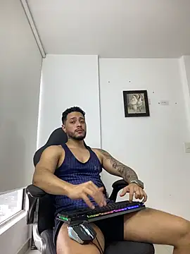 MattiaDupont online show from March 10, 2026, 9:19 pm