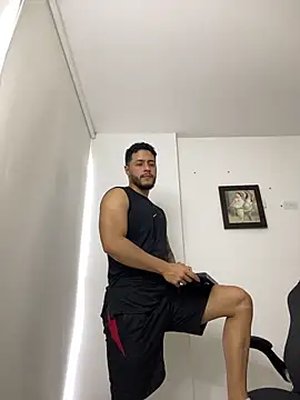 MattiaDupont online show from March 19, 2026, 9:37 pm