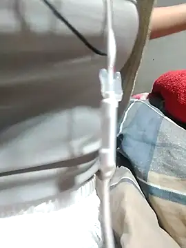 DoliceGirl2k online show from April 10, 2026, 11:28 am