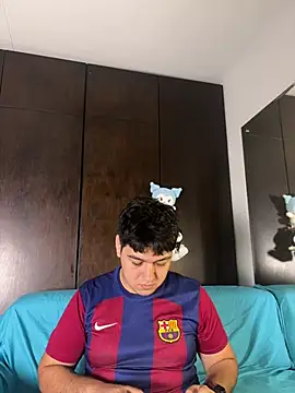 EmilyAndAndrew online show from March 22, 2026, 3:54 am