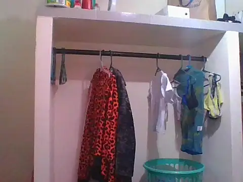 tranycamii online show from June 3, 2026, 10:14 pm