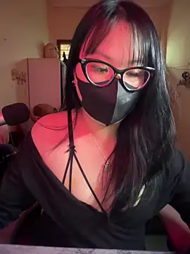 HaleyKin online show from March 14, 2026, 5:24 am