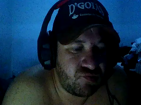 Snapshot of caio_zina chatting on March 2, 2026, 2:34 am caio zina online show from March 2, 2026, 2:34 am