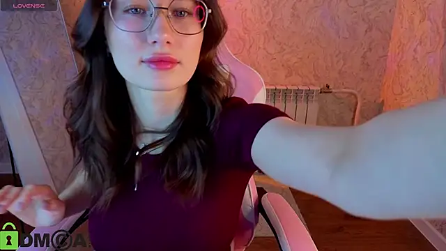 Snapshot of _Kiki_angel_ chatting on February 22, 2026, 4:48 am Kiki angel online show from February 22, 2026, 4:48 am