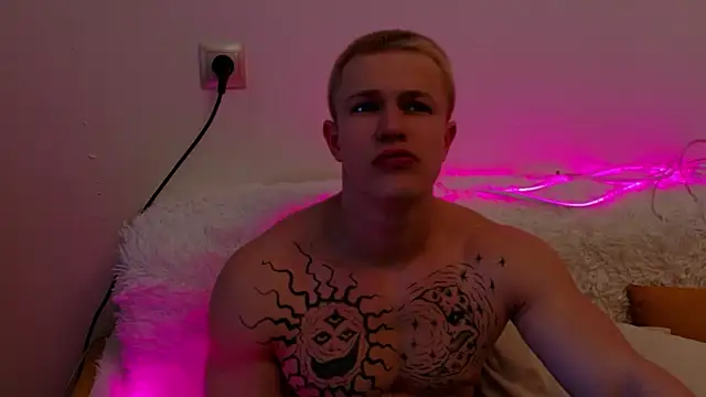 SterlingNoir online show from February 6, 2026, 1:29 pm