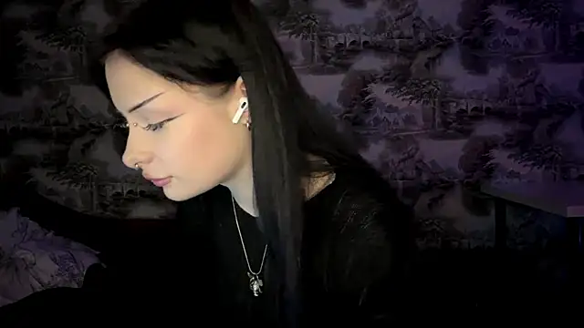 annicefeel online show from February 21, 2026, 11:07 pm