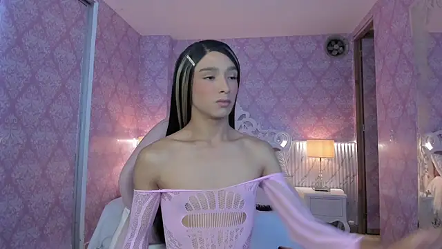  AdharaSkinny online show from February 24, 2026, 9:04 pm