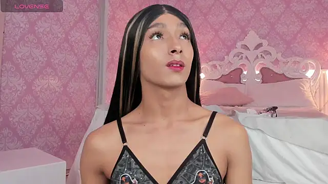  AdharaSkinny online show from February 17, 2026, 3:04 am