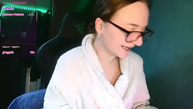 Snapshot of JadeAlexis403 chatting on February 20, 2026, 7:43 am JadeAlexis403 online show from February 20, 2026, 7:43 am