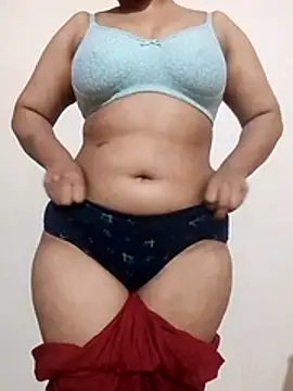 Wow nikita online show from April 4, 2026, 6:14 pm